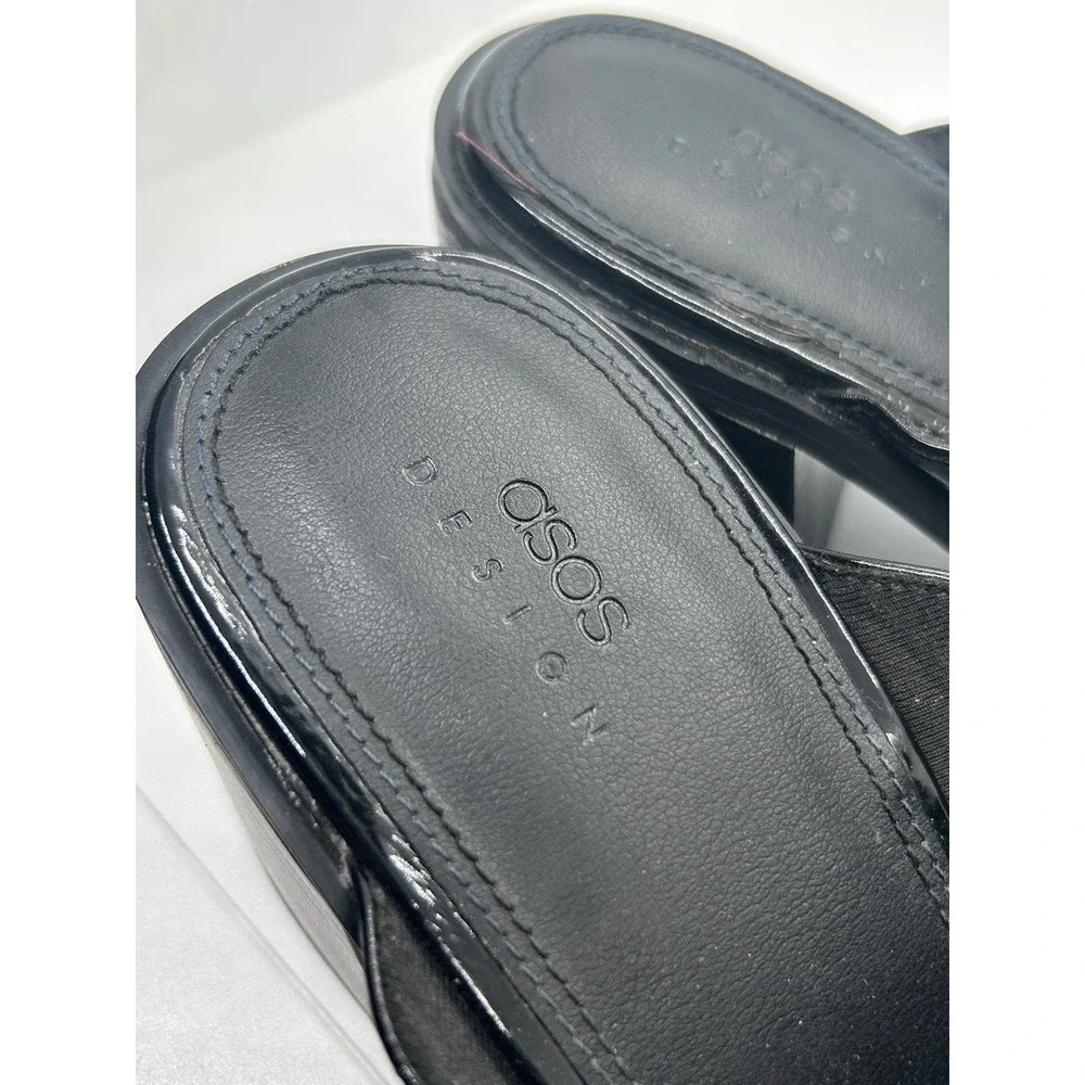 ASOS Black and Gold Heeled Mules Size 9 Classic Loafer Closed Toe Preppy